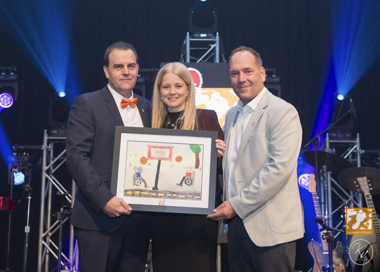 Dre Genevieve Bernard, Grand ami d'Elliot 2024